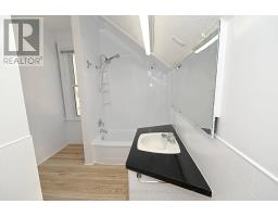 87 GLADSTONE AVENUE - 32