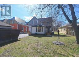 87 GLADSTONE AVENUE - 34