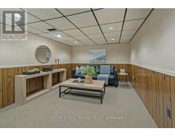 51 WESTBURY AVENUE - 33