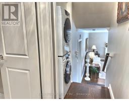 14 ROCKINGHAM COURT - 10