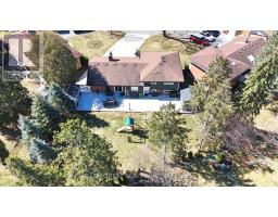 14 ROCKINGHAM COURT - 28