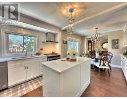 14 ROCKINGHAM COURT - 4