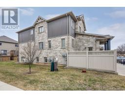 82 - 3200 SINGLETON AVENUE - 20