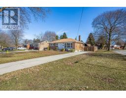 146 BURNSIDE DRIVE - 2