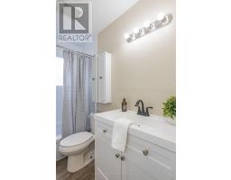 146 BURNSIDE DRIVE - 21