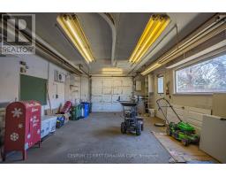 146 BURNSIDE DRIVE - 35