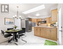 8 - 60 ROSECLIFFE CRESCENT - 14