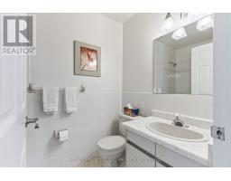 8 - 60 ROSECLIFFE CRESCENT - 23