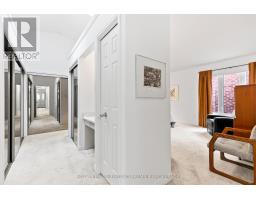 8 - 60 ROSECLIFFE CRESCENT - 25