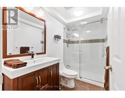 8 - 60 ROSECLIFFE CRESCENT - 33