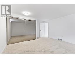 8 - 60 ROSECLIFFE CRESCENT - 37