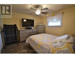 589 ELM STREET - 24