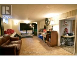 589 ELM STREET - 29