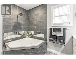 207 SOUTHFIELD DRIVE - 17