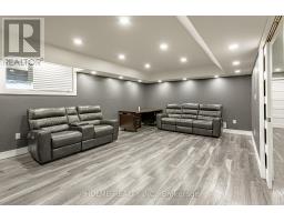 207 SOUTHFIELD DRIVE - 24
