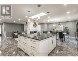 207 SOUTHFIELD DRIVE - 9