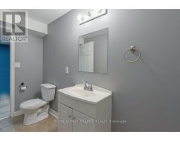 301 REYNOLDS ROAD - 31