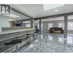 301 REYNOLDS ROAD - 9