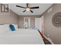 351 CLARKE ROAD - 31