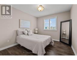 351 CLARKE ROAD - 32