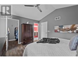 351 CLARKE ROAD - 35