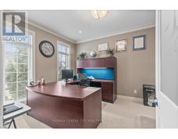 458 EAGLETRACE DRIVE - 22