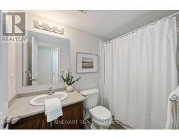 51 - 3200 SINGLETON AVENUE - 18