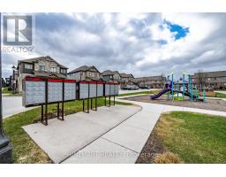 51 - 3200 SINGLETON AVENUE - 25