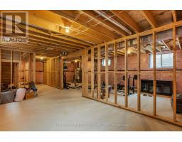 215 ROY MCDONALD DRIVE N - 31