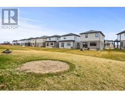 215 ROY MCDONALD DRIVE N - 35