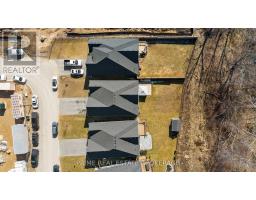 15 COMPASS TRAIL - 35