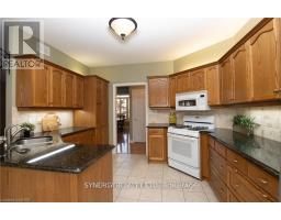 21 CALVERT DRIVE - 11