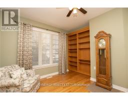 21 CALVERT DRIVE - 25