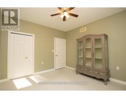 21 CALVERT DRIVE - 28