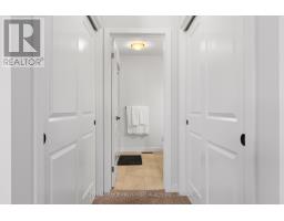 40 ARBOR TRAIL - 18