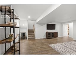 40 ARBOR TRAIL - 23