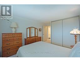 904 - 570 PROUDFOOT LANE - 16