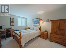 904 - 570 PROUDFOOT LANE - 17