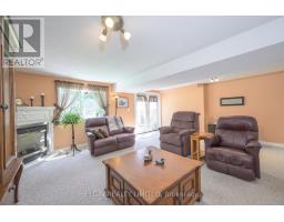 13 WARBLER HEIGHTS - 21