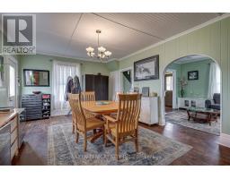 270 SYDENHAM STREET E - 11