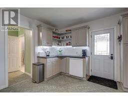 270 SYDENHAM STREET E - 12