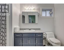 270 SYDENHAM STREET E - 17