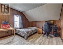 270 SYDENHAM STREET E - 20