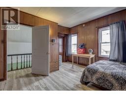 270 SYDENHAM STREET E - 21