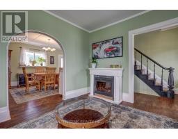 270 SYDENHAM STREET E - 9