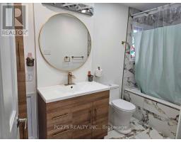 508 BARWICK CRESCENT - 19