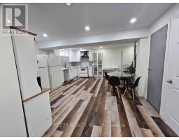508 BARWICK CRESCENT - 23