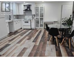 508 BARWICK CRESCENT - 24