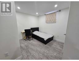 508 BARWICK CRESCENT - 25