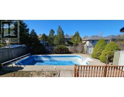 508 BARWICK CRESCENT - 34